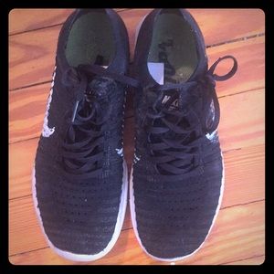 Nike free rn flynit